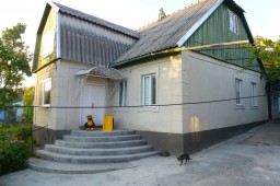 Продается каменный жилой дом в Григориополе